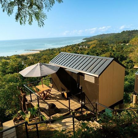 Bobocabin Umarato, Sumba وايكابوباك المظهر الخارجي الصورة